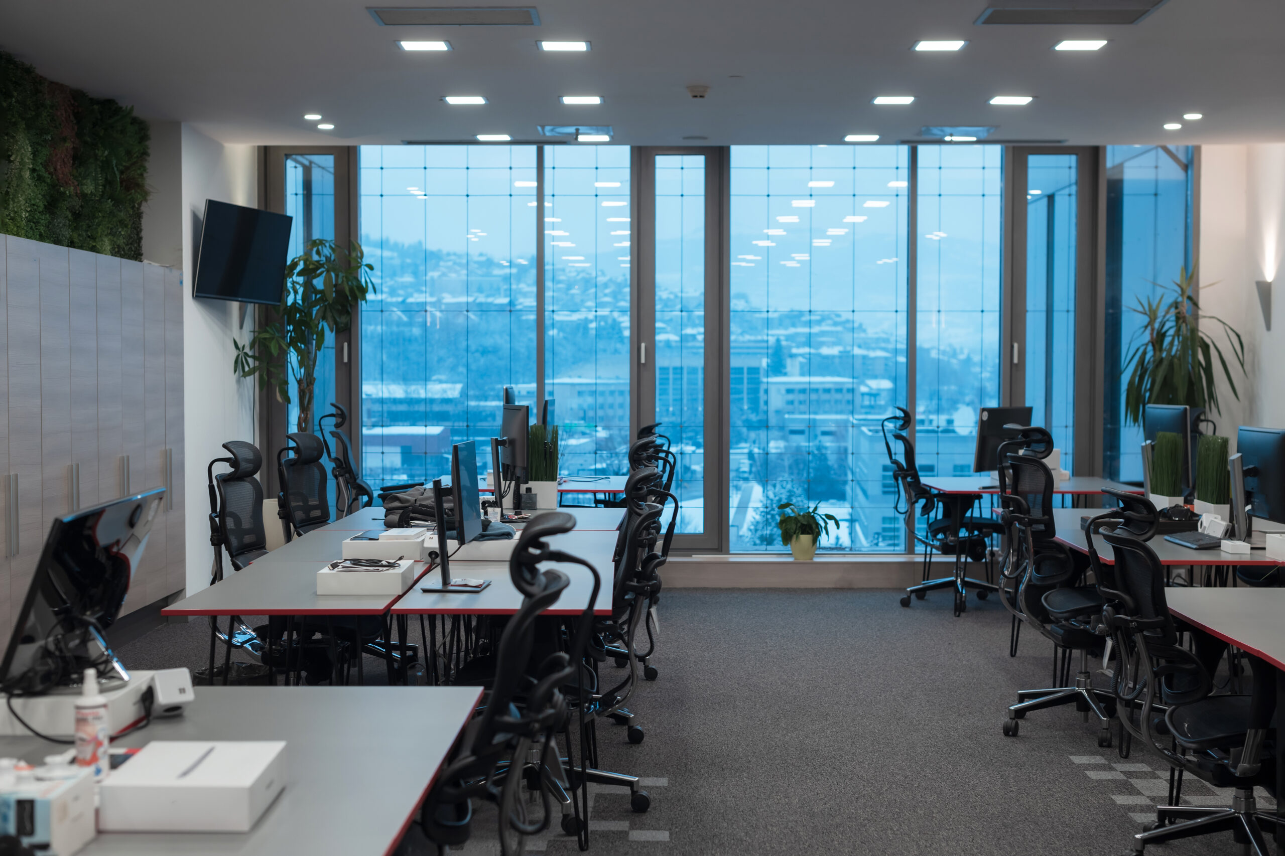Featured image for “Modern Workplaces Should Be Designed for Collaboration”